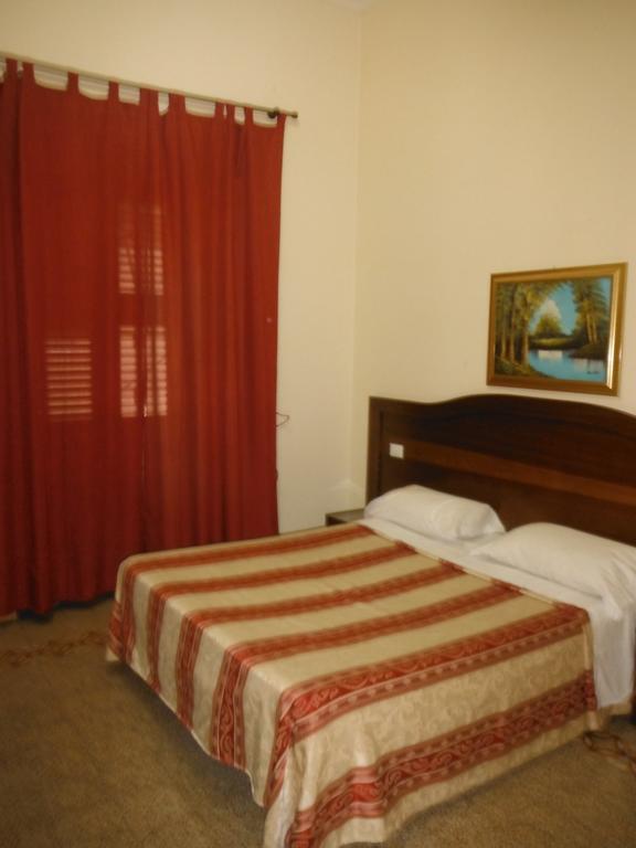 Fanti Rooms Roma Phòng bức ảnh